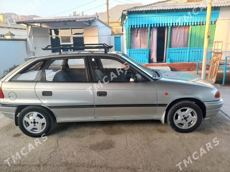 Opel Astra 1992 - 50 000 TMT - Balkanabat - img 5