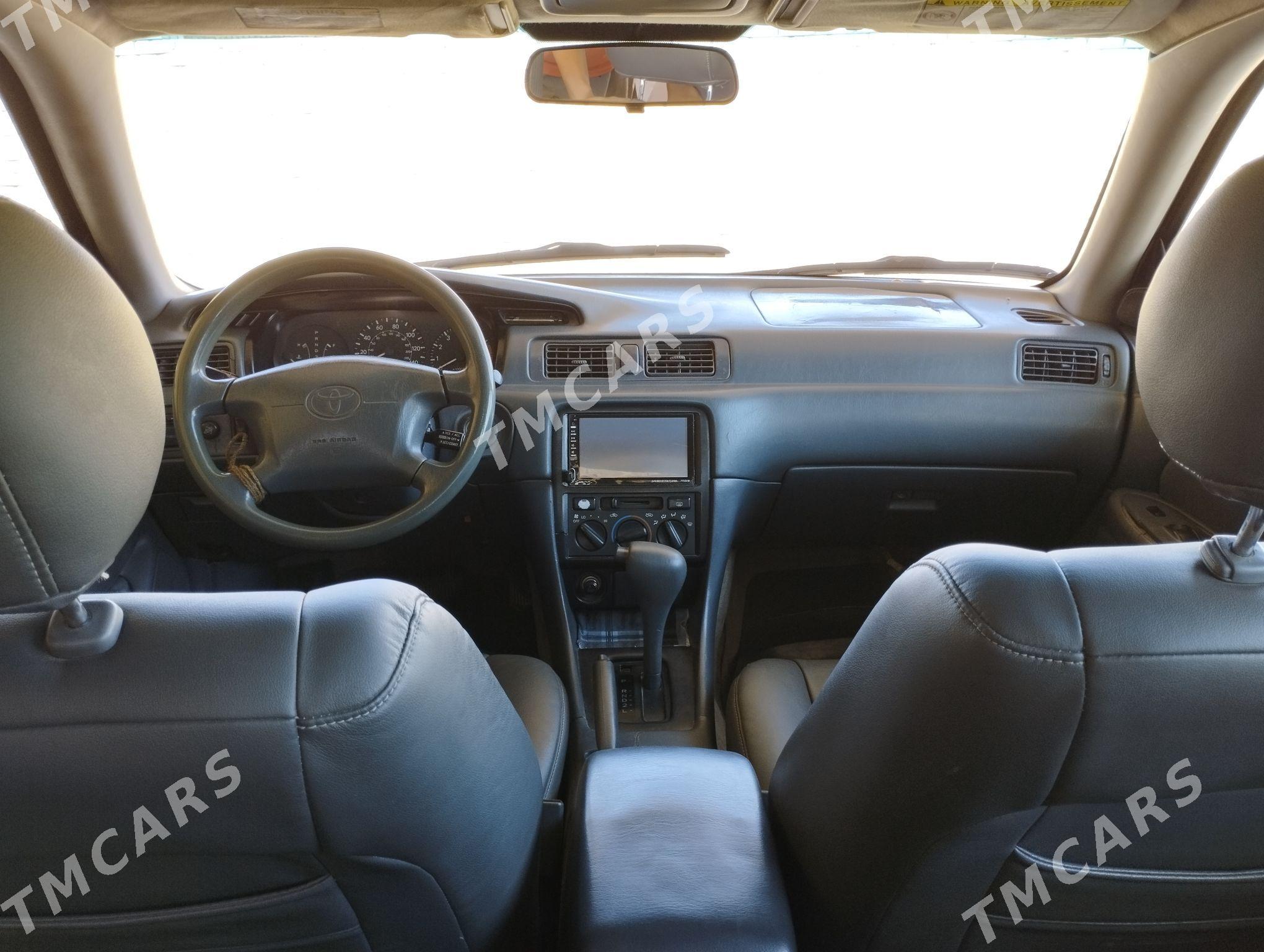 Toyota Camry 1999 - 130 000 TMT - Мары - img 2