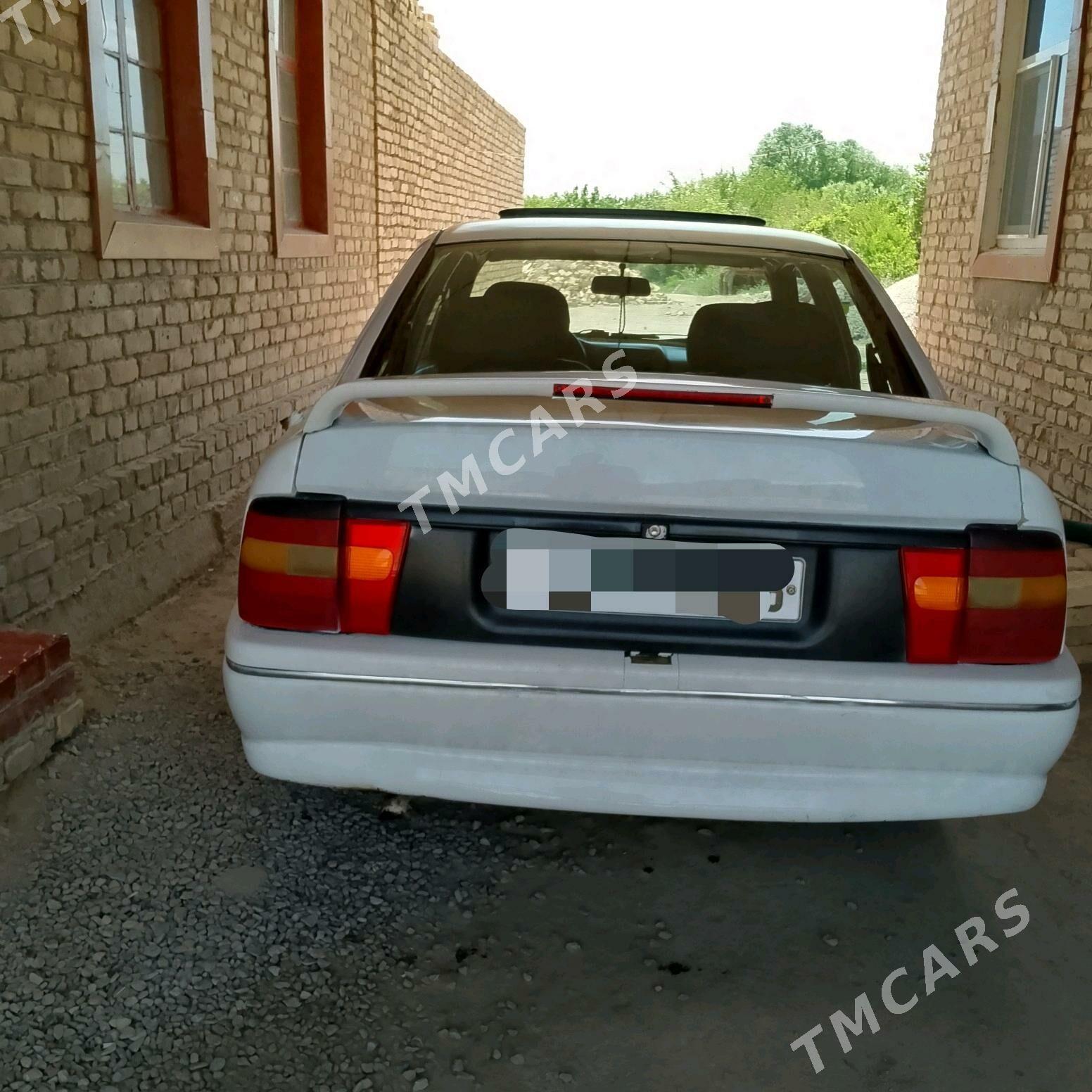 Opel Vectra 1993 - 23 000 TMT - Чарджоу - img 3