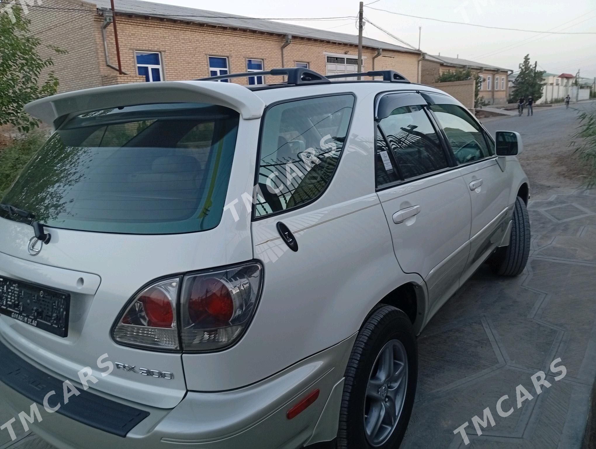 Lexus RX 300 2002 - 220 000 TMT - Керки - img 4