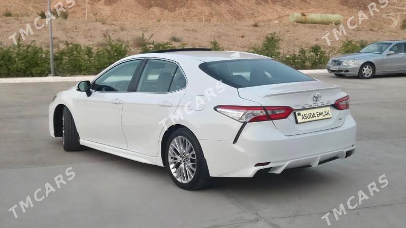 Toyota Camry 2019 - 310 000 TMT - Balkanabat - img 4