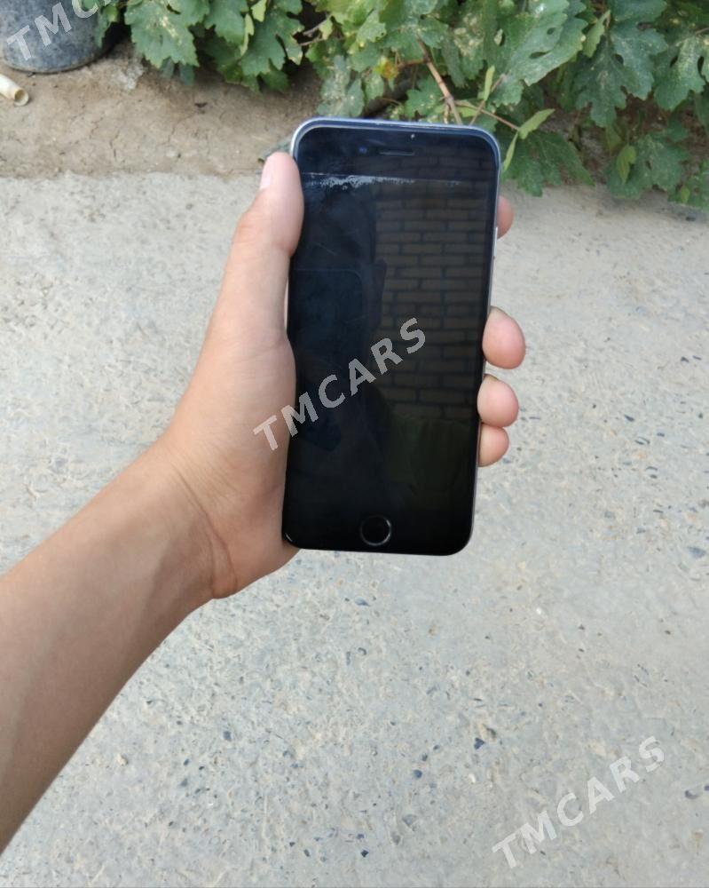 iphone 6 - Mary - img 2