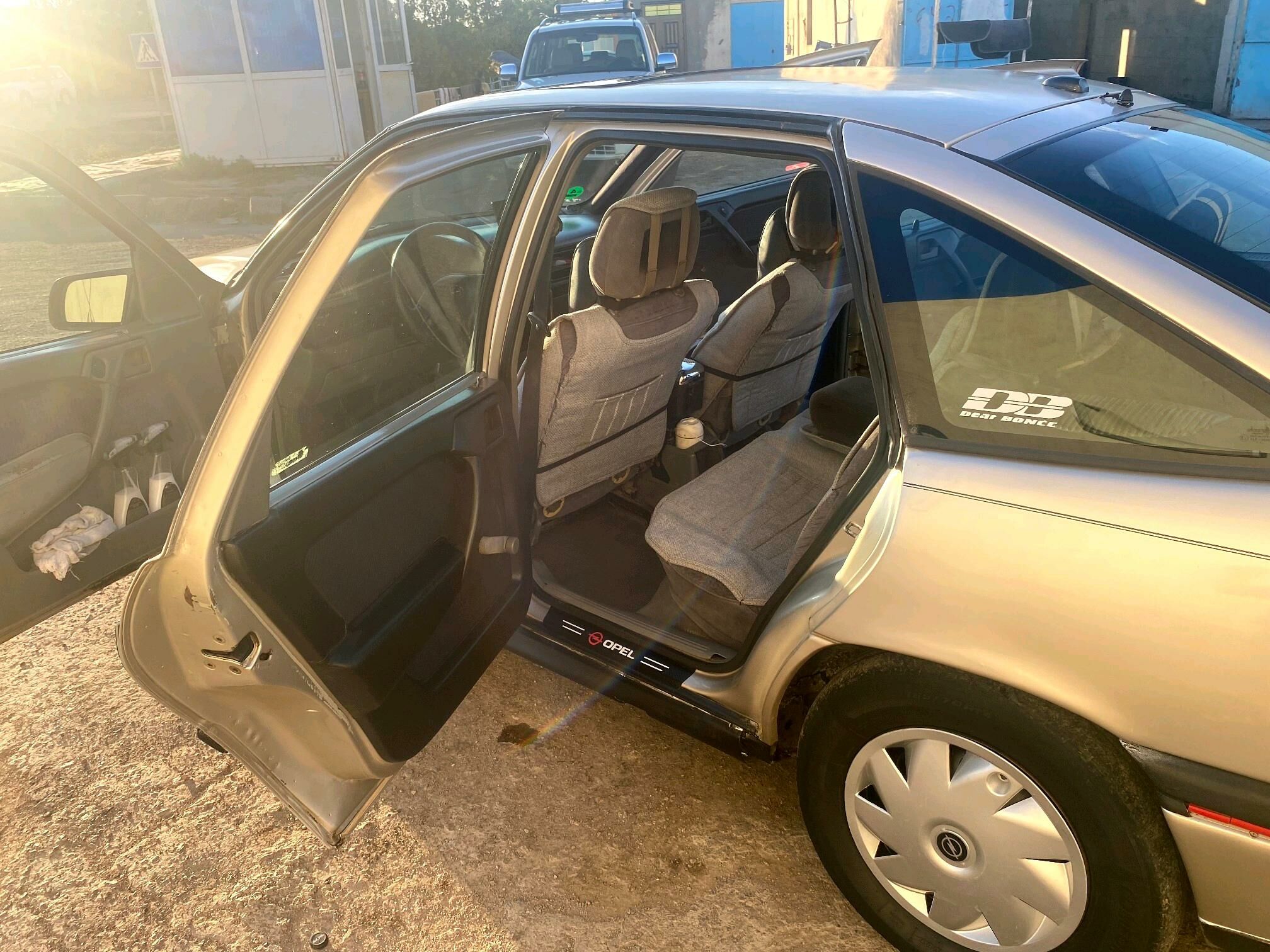 Opel Vectra 1993 - 35 000 TMT - Дашогуз - img 7