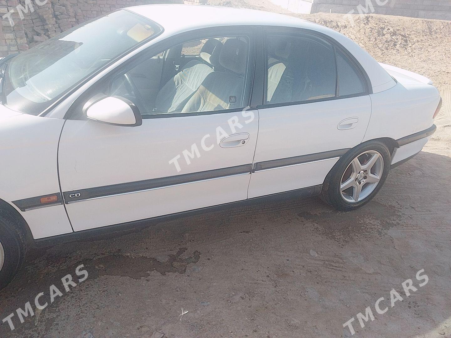Opel Omega 1996 - 25 000 TMT - Теджен - img 3