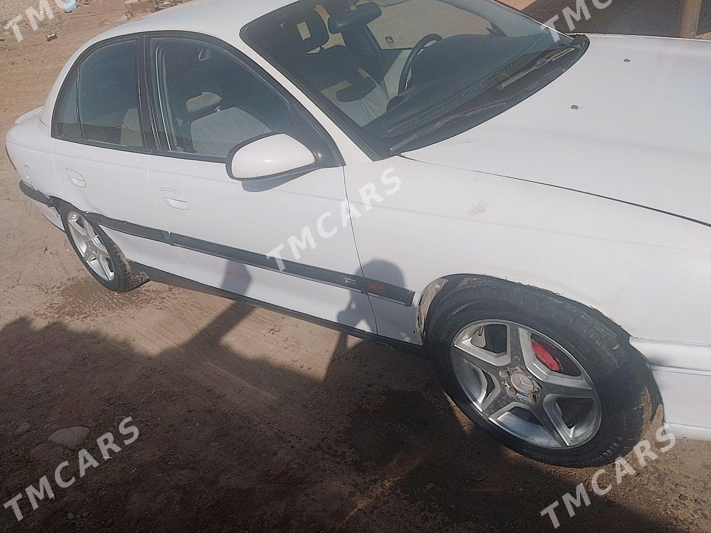 Opel Omega 1996 - 25 000 TMT - Теджен - img 4