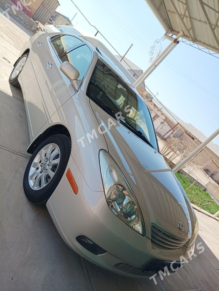 Lexus ES 300 2003 - 193 000 TMT - Дянев - img 1