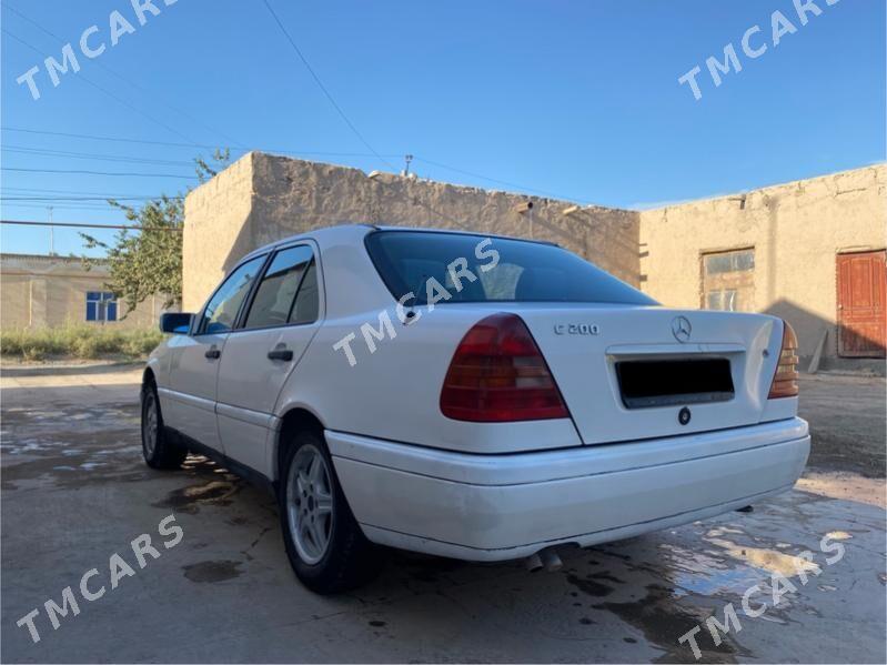 Mercedes-Benz C-Class 1994 - 55 000 TMT - Кёнеургенч - img 2