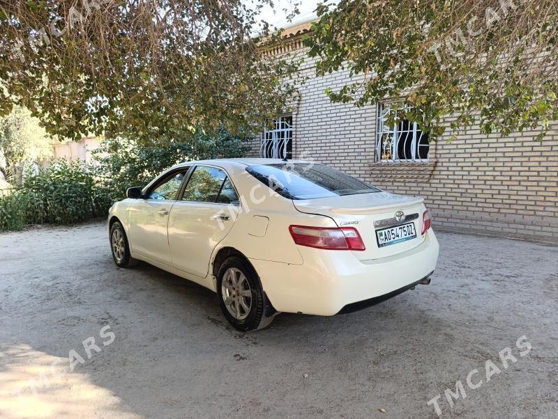 Toyota Camry 2009 - 130 000 TMT - Гурбансолтан Едже - img 3