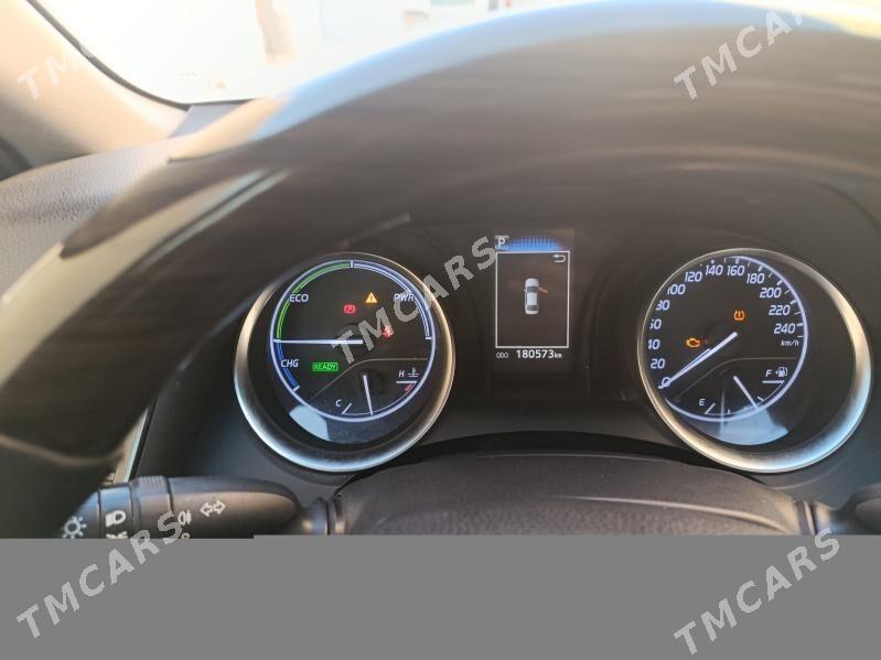 Toyota Camry Hybrid 2020 - 255 000 TMT - Täze zaman - img 5