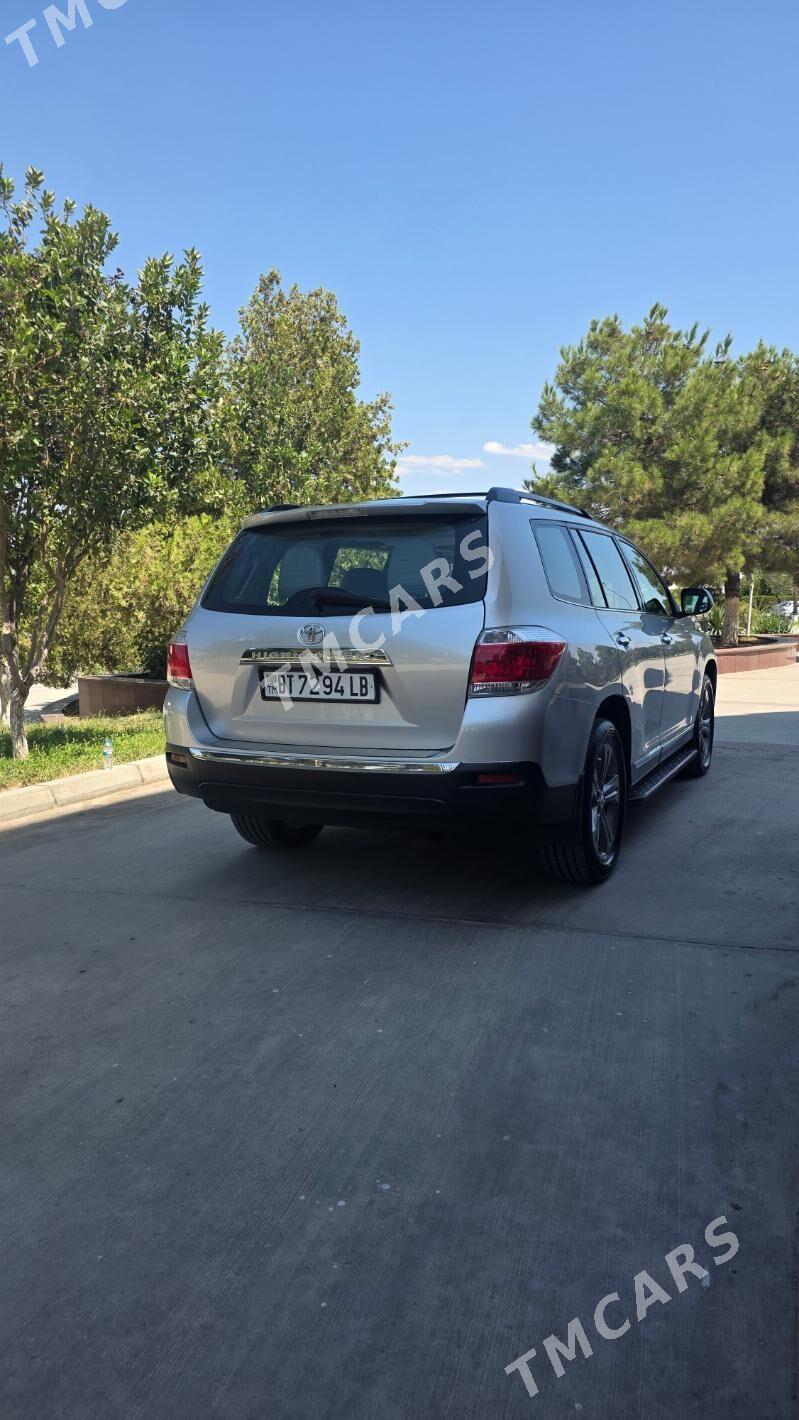 Toyota Highlander 2011 - 325 000 TMT - Türkmenabat - img 5
