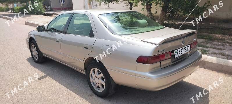 Toyota Camry 1997 - 135 000 TMT - Köneürgenç - img 4