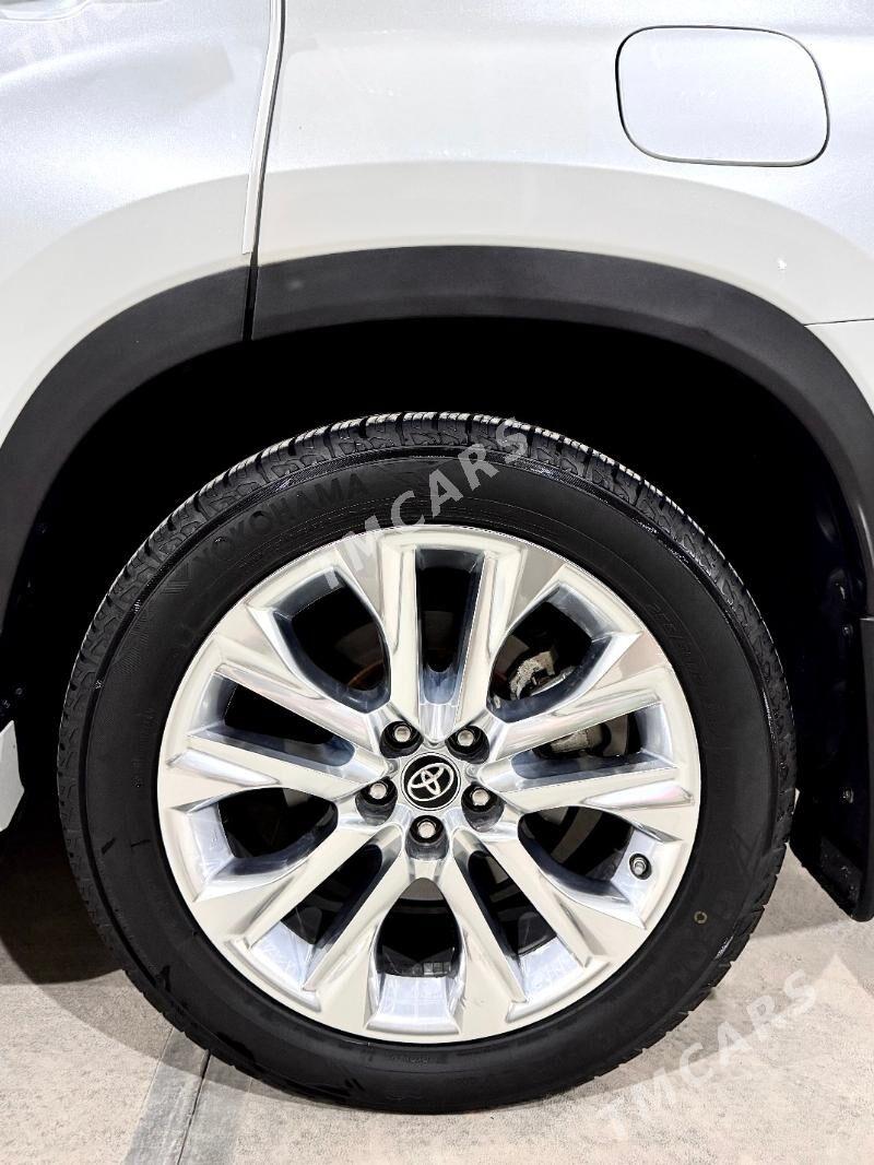 Toyota Highlander 2022 - 670 000 TMT - Мары - img 2