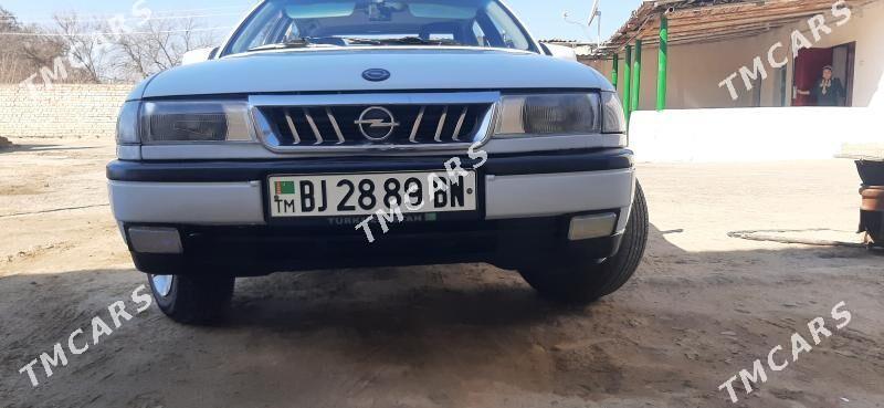 Opel Vectra 1992 - 40 000 TMT - Махтумкули - img 2