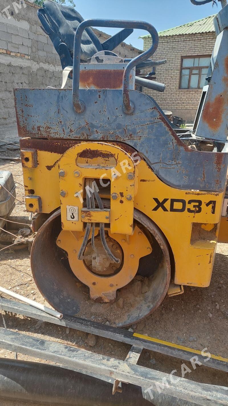 XCMG LW300F 2010 - 45 000 TMT - Aşgabat - img 3