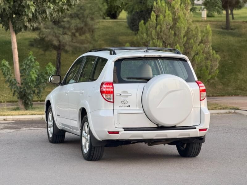 Toyota RAV4 2010 - 186 000 TMT - Aşgabat - img 5
