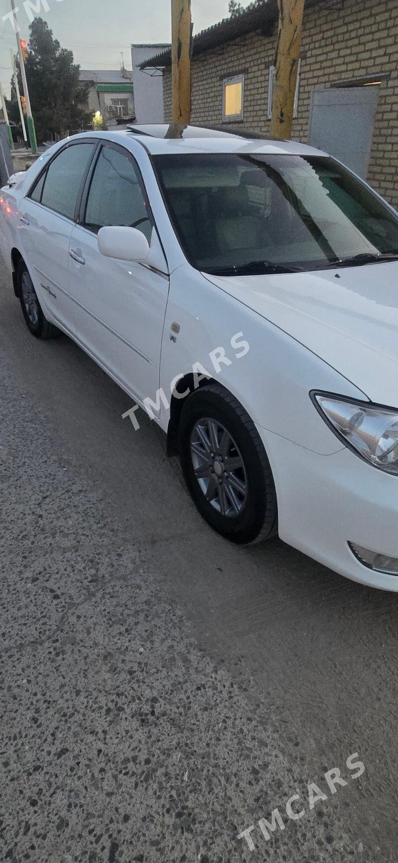 Toyota Camry 2005 - 240 000 TMT - Керки - img 3