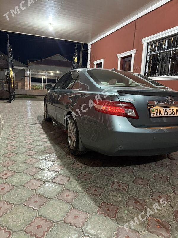 Toyota Camry 2010 - 190 000 TMT - Мары - img 6