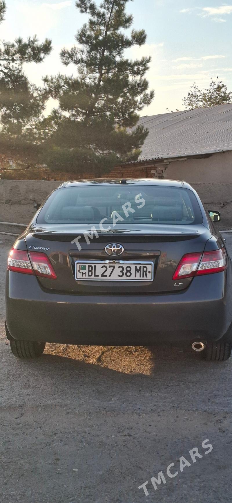 Toyota Camry 2011 - 182 000 TMT - Ýolöten - img 3