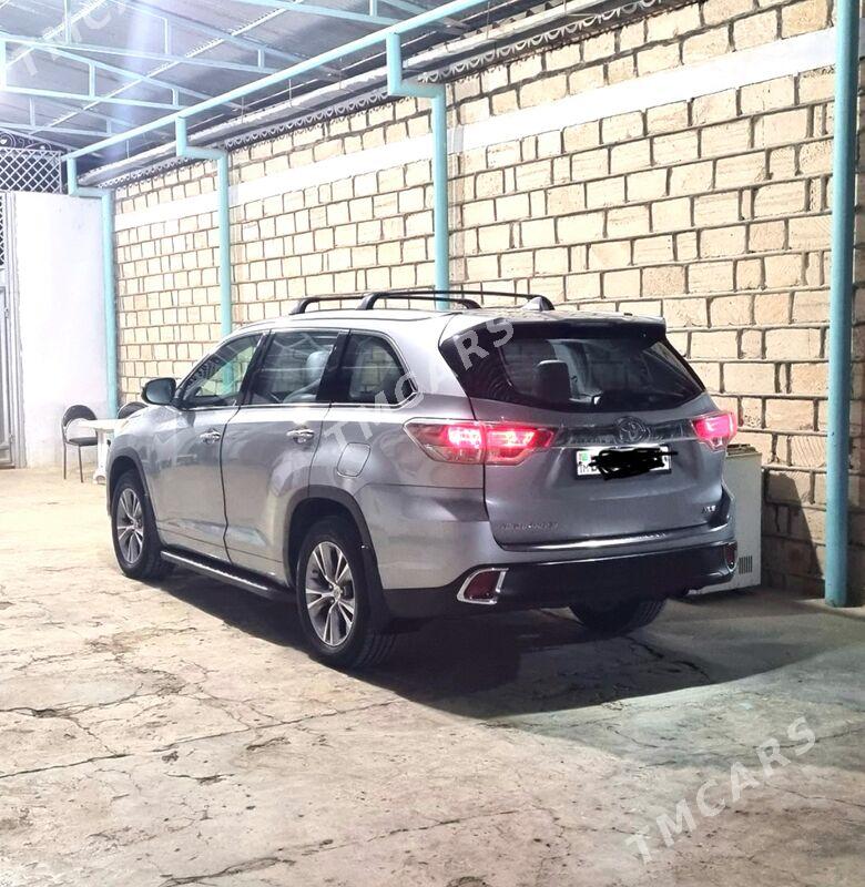 Toyota Highlander 2016 - 400 000 TMT - Gyzylarbat - img 4