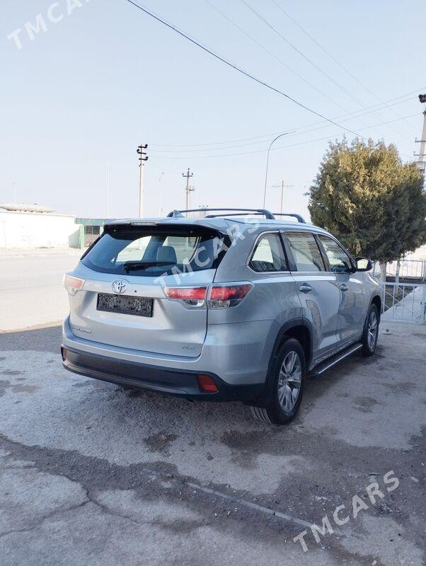 Toyota Highlander 2016 - 400 000 TMT - Gyzylarbat - img 6