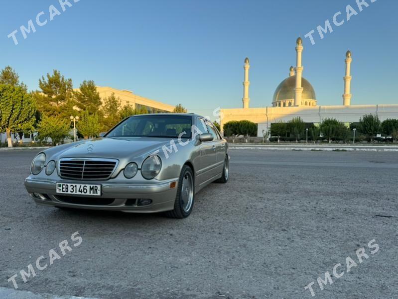 Mercedes-Benz E320 2001 - 189 000 TMT - Мары - img 7