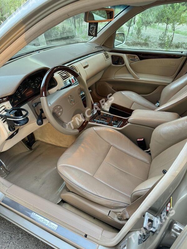 Mercedes-Benz E320 2001 - 189 000 TMT - Мары - img 8