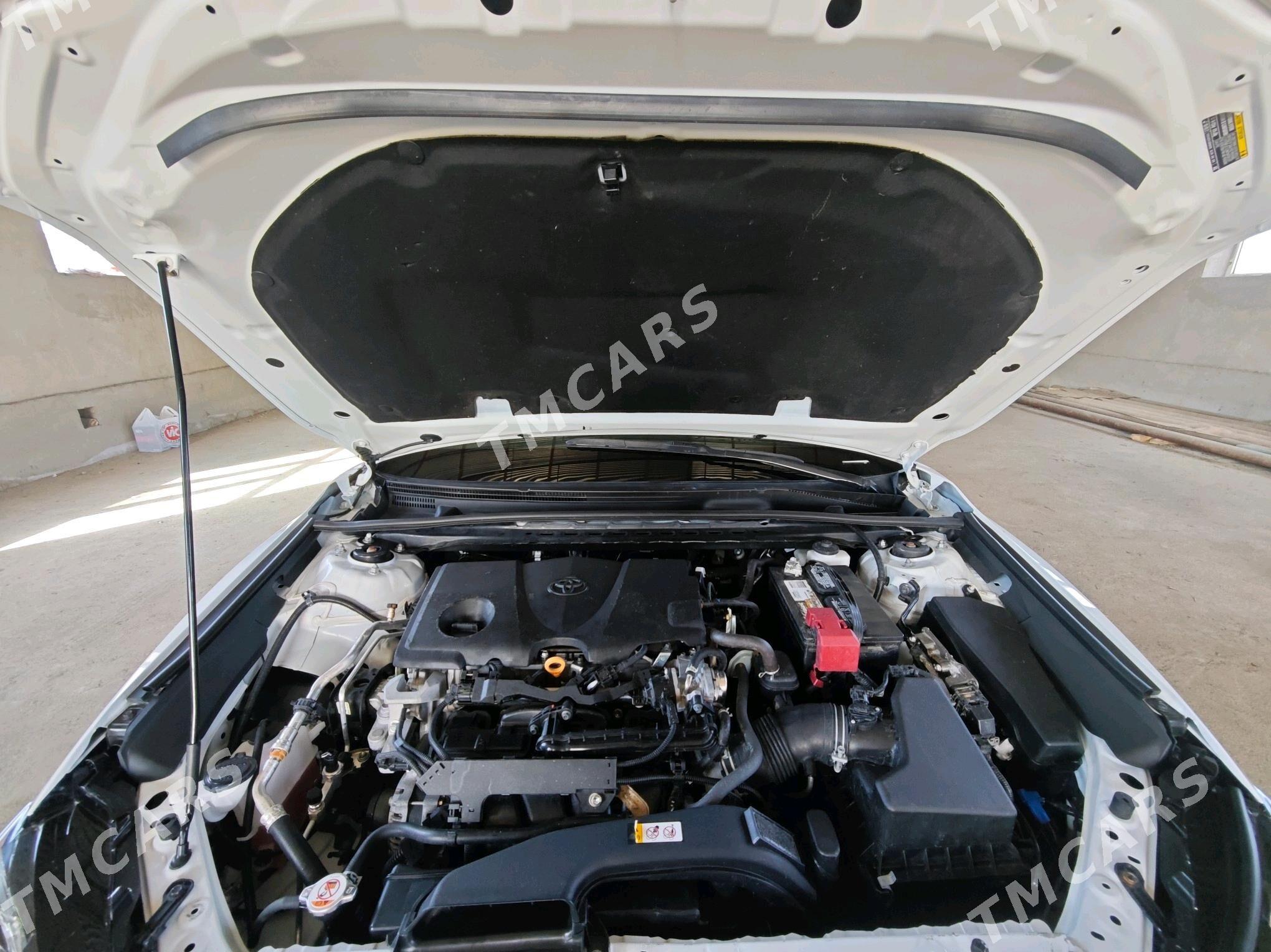Toyota Camry 2022 - 323 000 TMT - Мары - img 5
