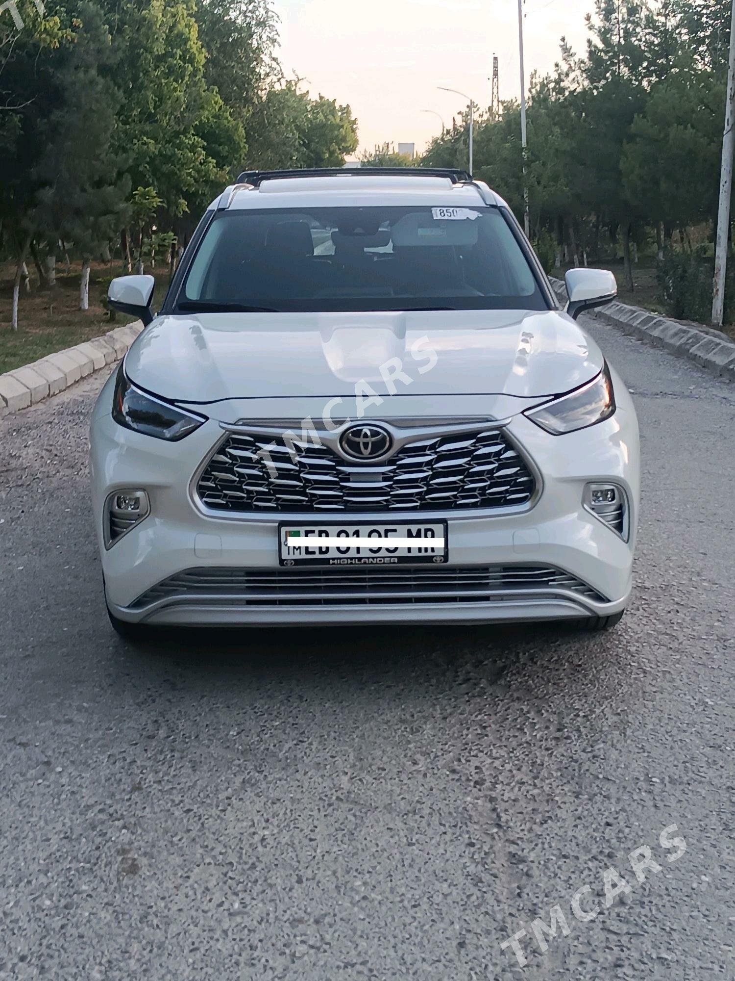 Toyota Highlander 2022 - 525 000 TMT - Байрамали - img 6
