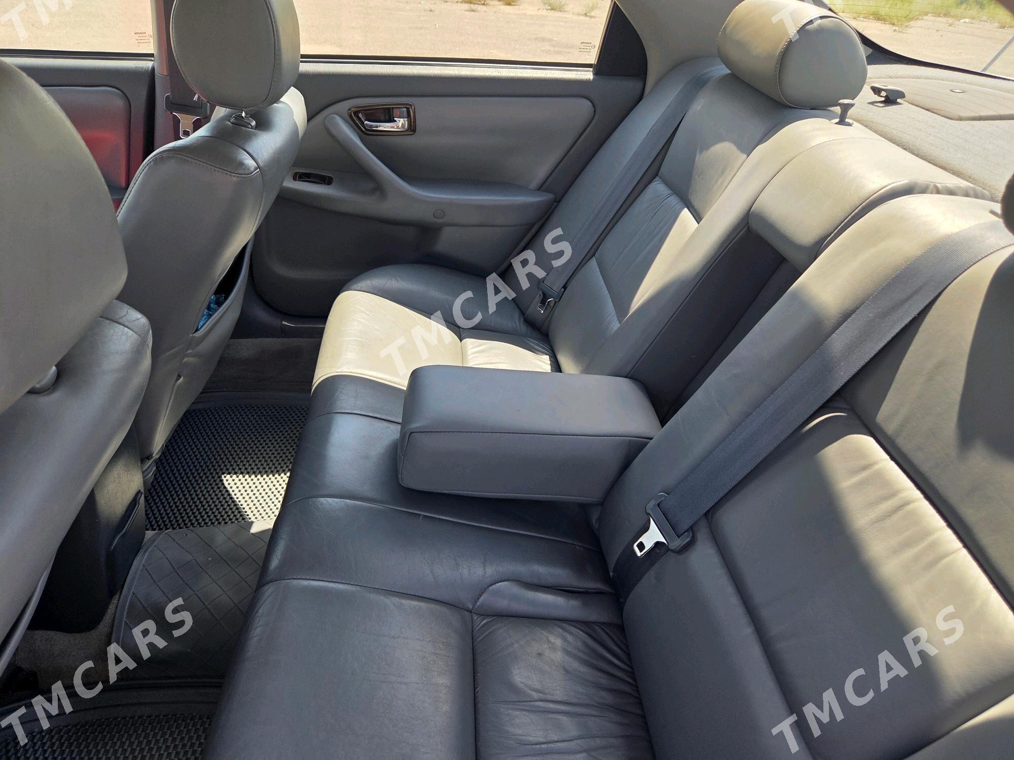 Toyota Camry 2001 - 190 000 TMT - Kerki - img 4