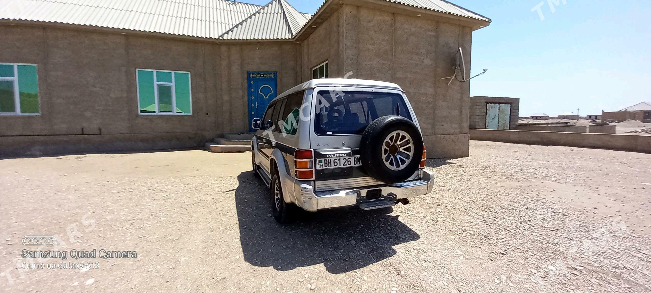 Mitsubishi Pajero 1991 - 57 000 TMT - Гумдаг - img 3