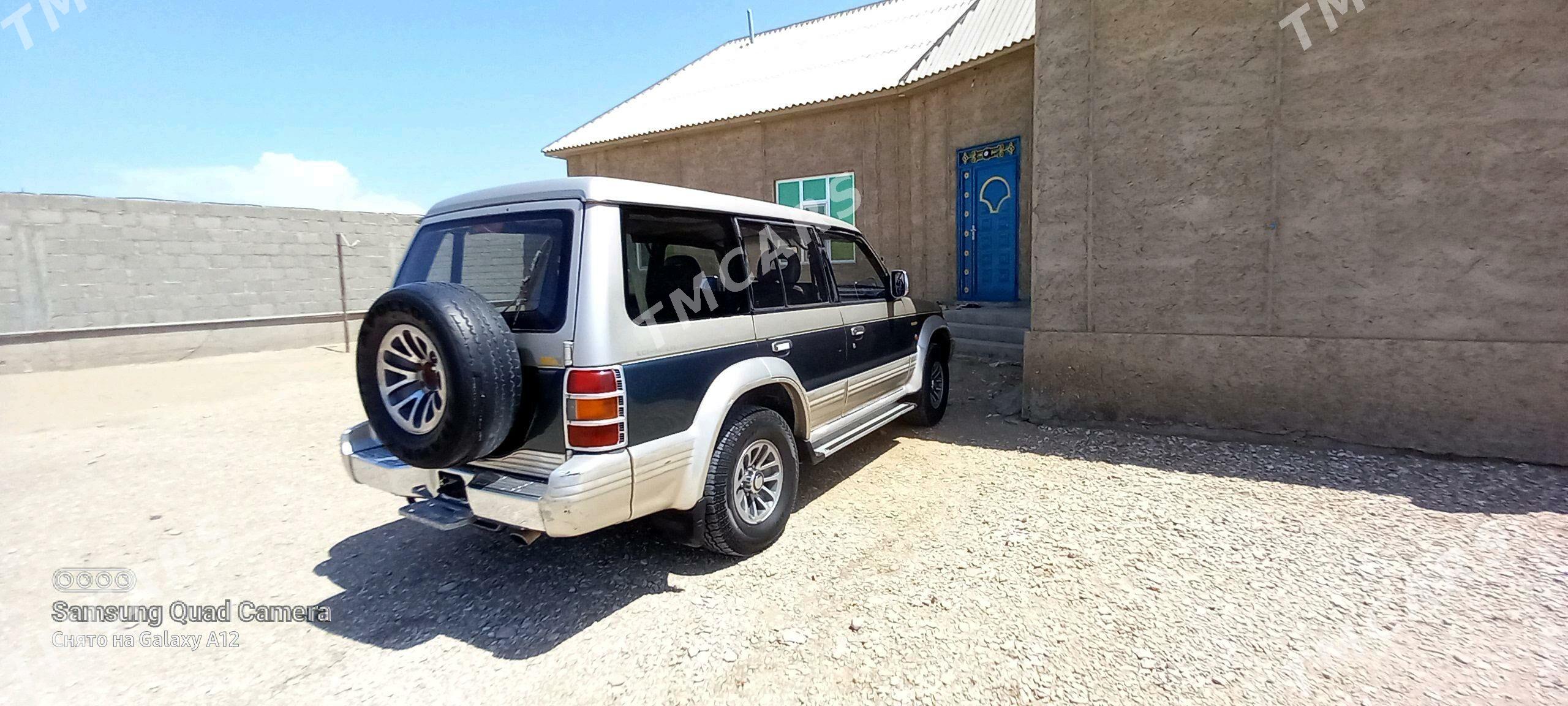 Mitsubishi Pajero 1991 - 57 000 TMT - Гумдаг - img 2