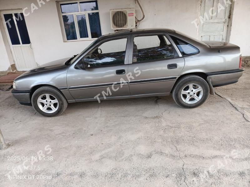 Opel Vectra 1990 - 28 000 TMT - Köýtendag - img 2
