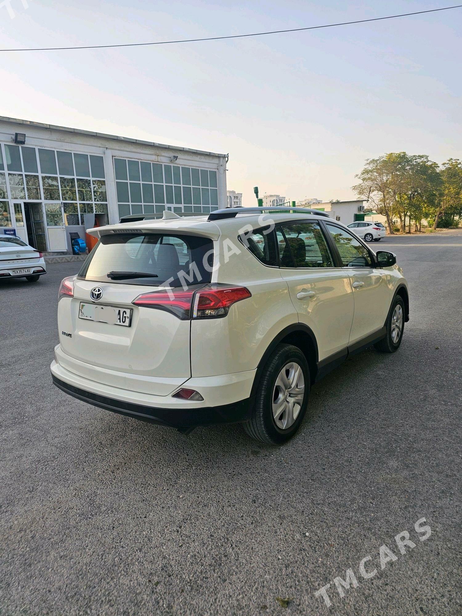 Toyota RAV4 2016 - 272 000 TMT - Ашхабад - img 3