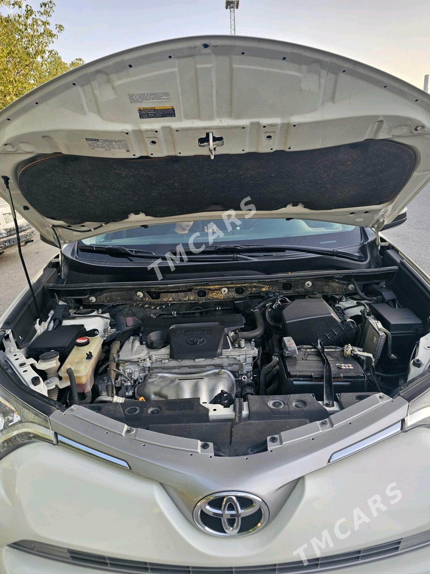 Toyota RAV4 2016 - 272 000 TMT - Ашхабад - img 6