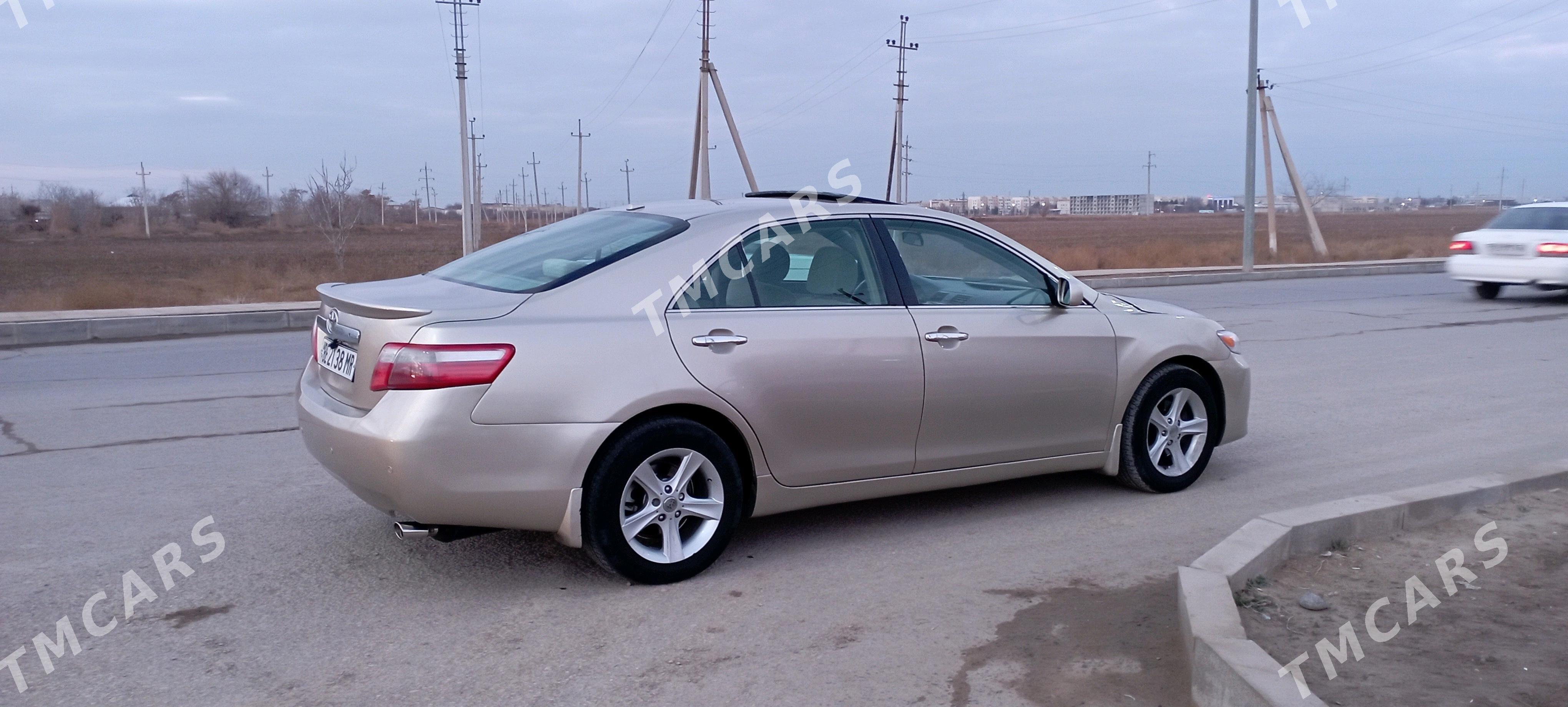 Toyota Camry 2008 - 125 000 TMT - Байрамали - img 5