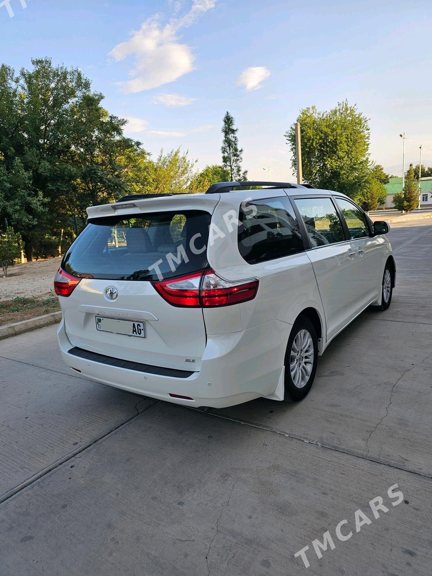 Toyota Sienna 2016 - 392 000 TMT - Aşgabat - img 4