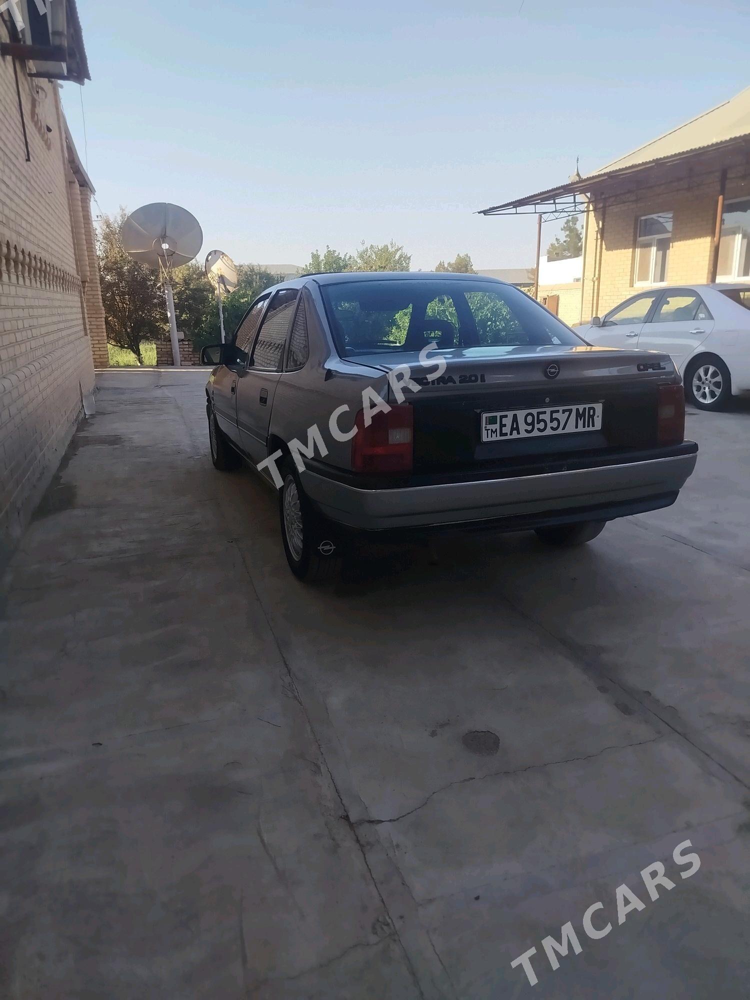 Opel Vectra 1992 - 39 000 TMT - Baýramaly - img 3
