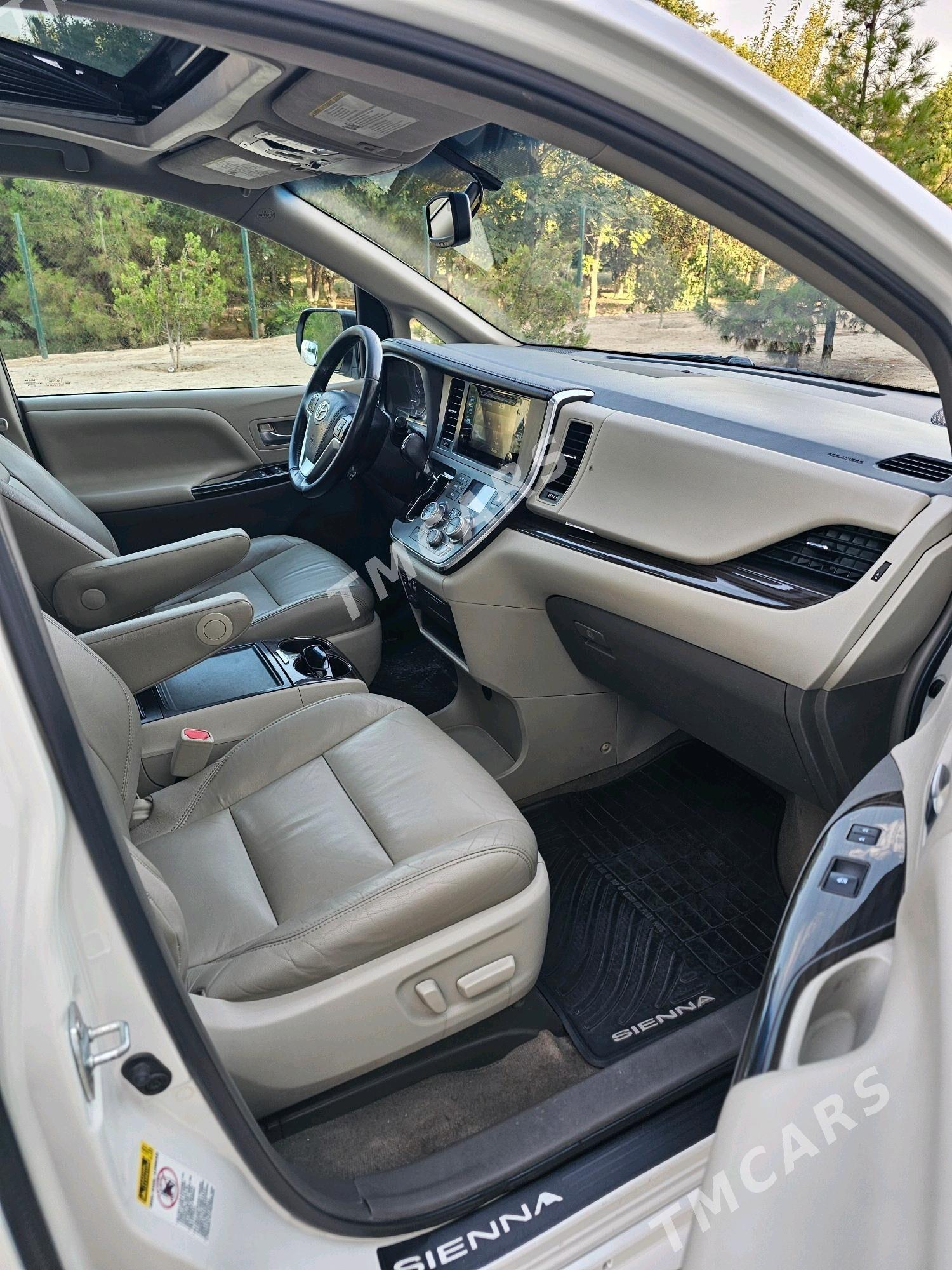 Toyota Sienna 2016 - 392 000 TMT - Aşgabat - img 9