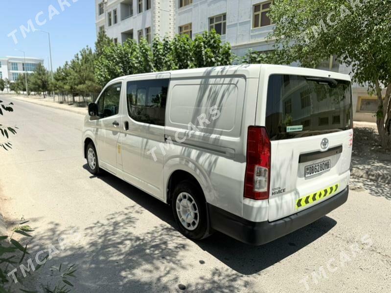 Toyota Hiace 2023 - 545 000 TMT - Мары - img 3