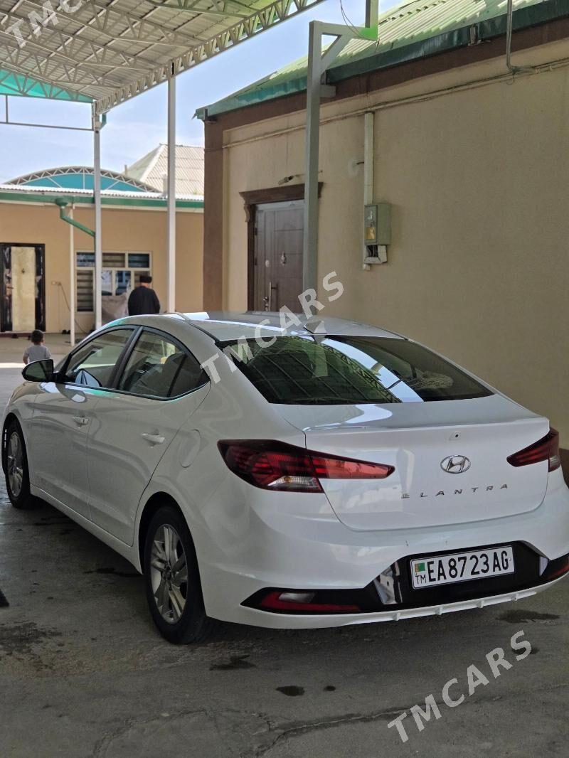 Hyundai Elantra 2019 - 215 000 TMT - Aşgabat - img 2