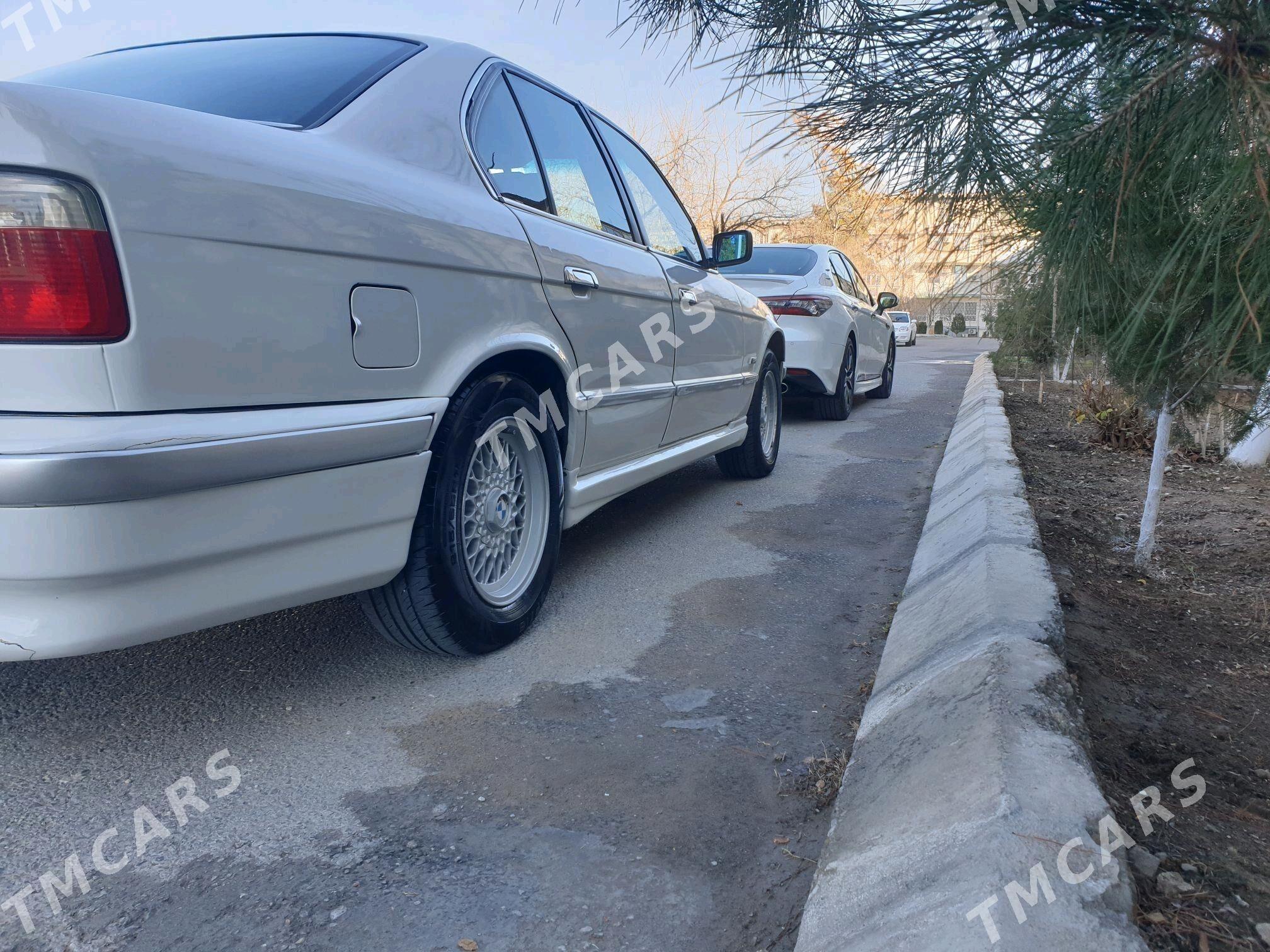 BMW 525 1994 - 73 000 TMT - Анев - img 3