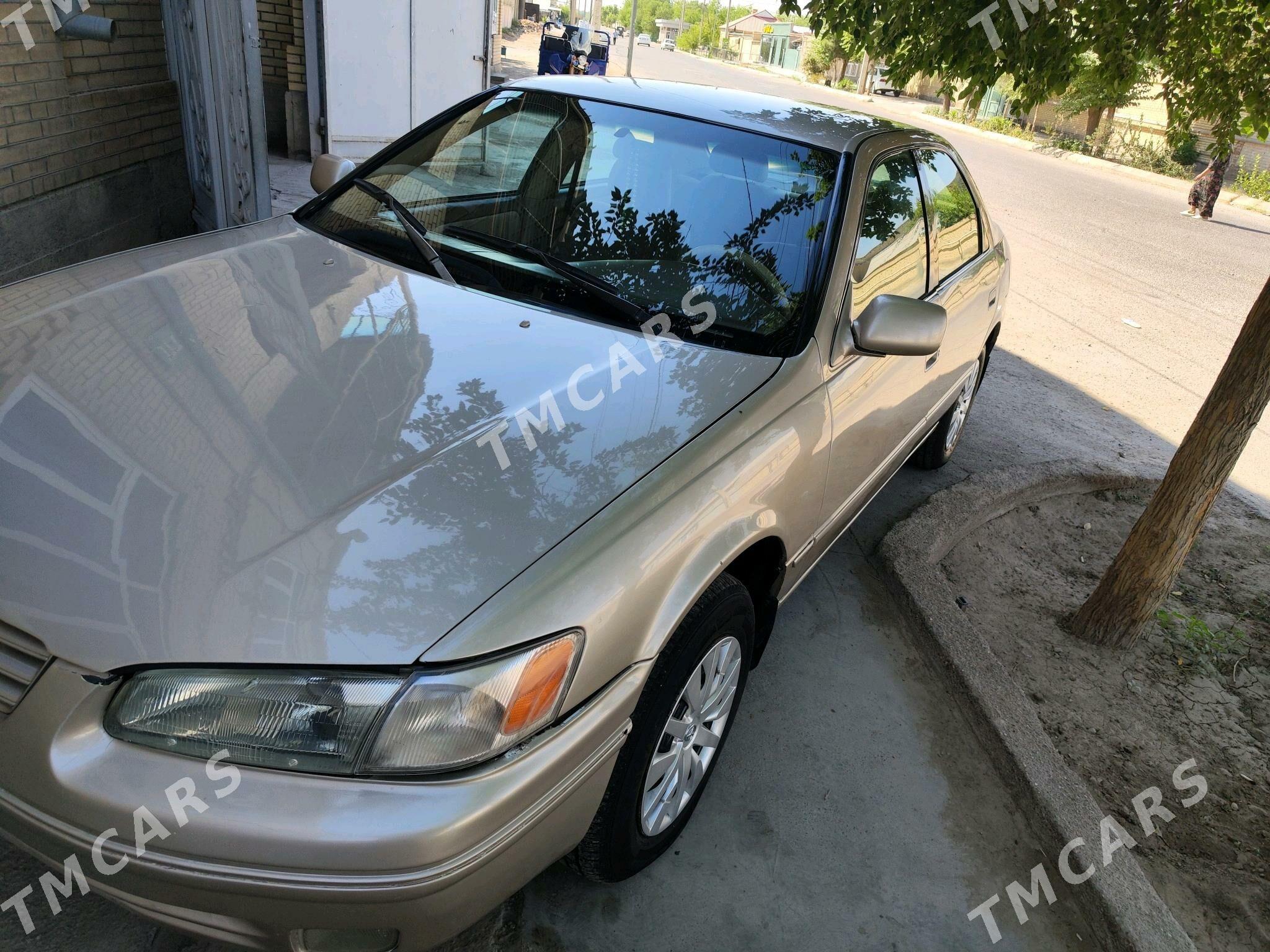 Toyota Camry 1999 - 110 000 TMT - Baýramaly - img 2
