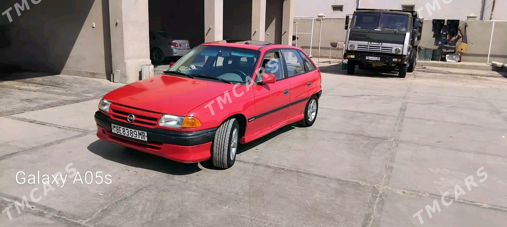 Opel Astra 1993 - 30 000 TMT - Mary - img 4