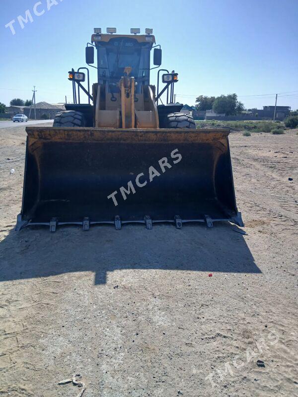 XCMG LW500F 2013 - 510 000 TMT - Aşgabat - img 3