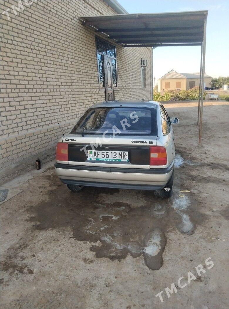 Opel Vectra 1991 - 35 000 TMT - Sakarçäge - img 2