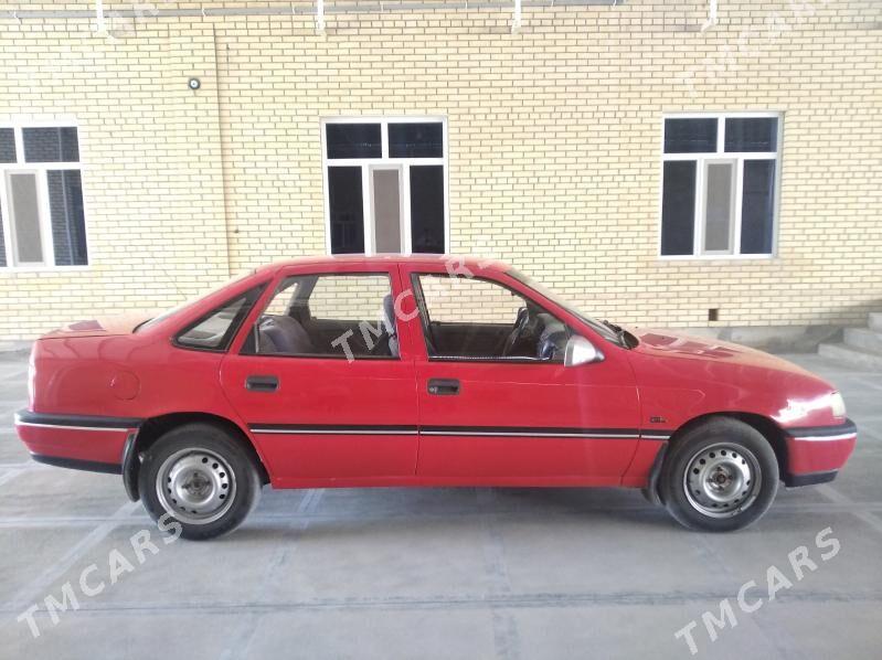 Opel Vectra 1992 - 40 000 TMT - Мары - img 2