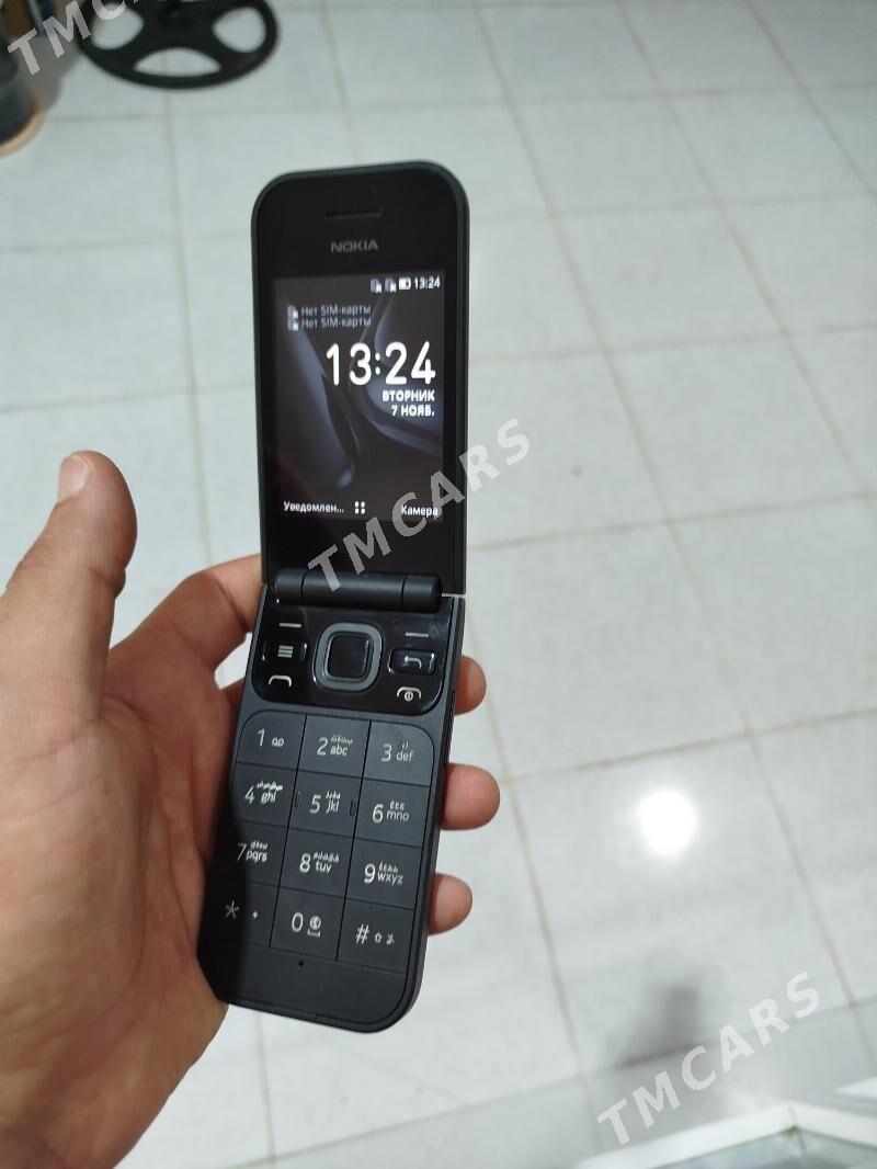 Nokia 2720 Flip - Mary - img 2