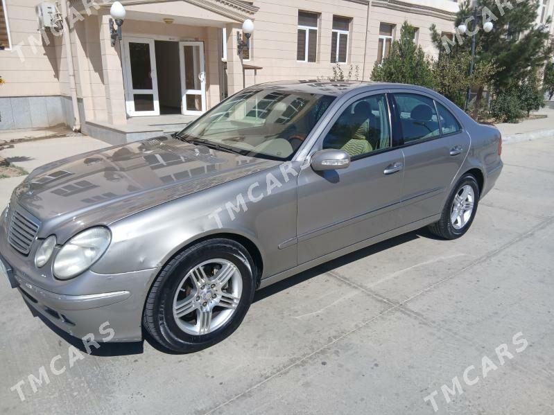 Mercedes-Benz E320 2003 - 110 000 TMT - Туркменбаши - img 2