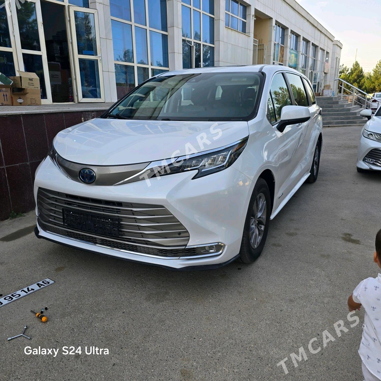 Toyota Sienna 2021 - 500 000 TMT - Тязе заман - img 7