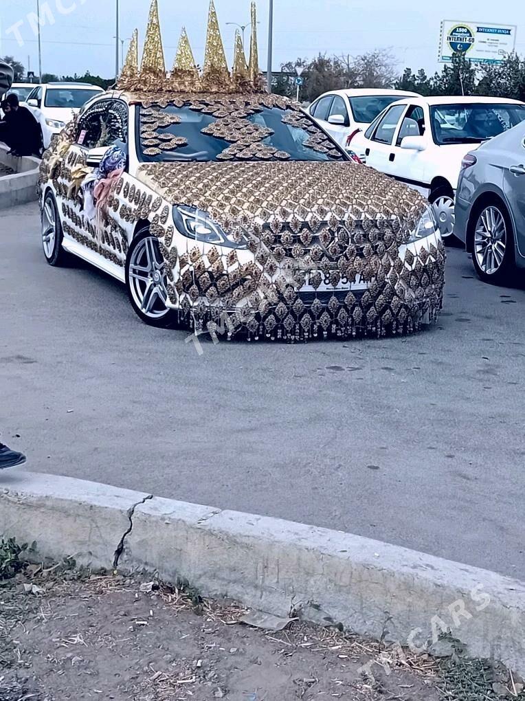 Mercedes-Benz E350 2010 - 260 000 TMT - Бахарден - img 3